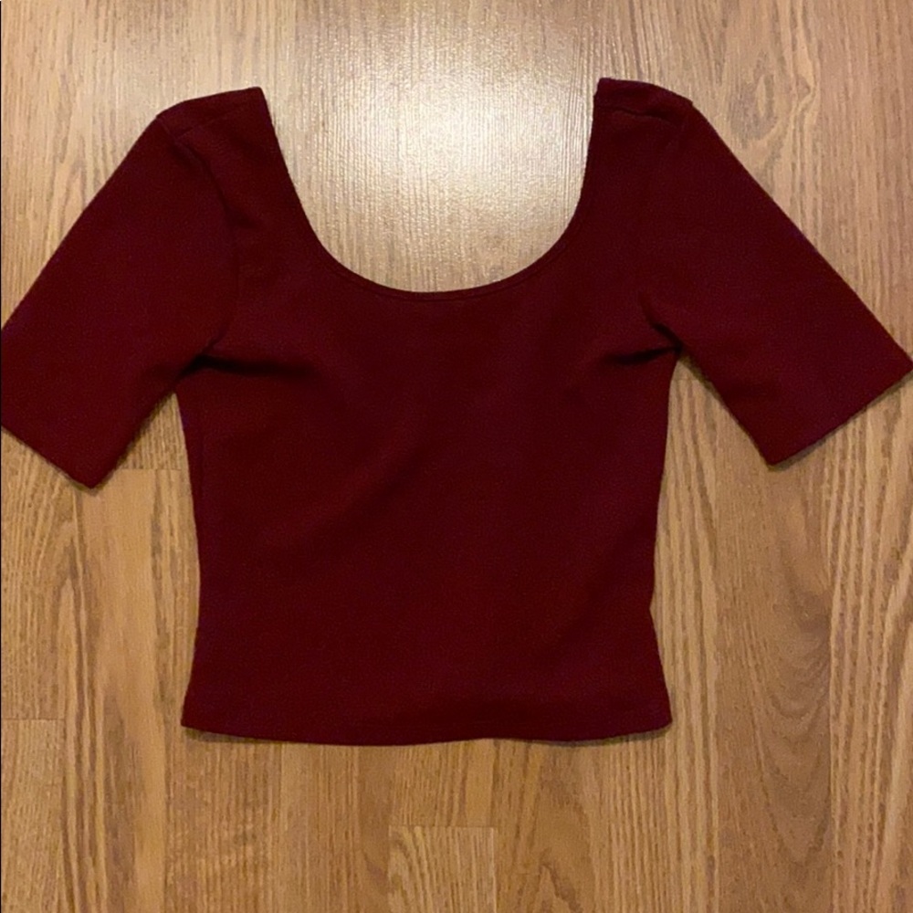 Scooped tee crop top